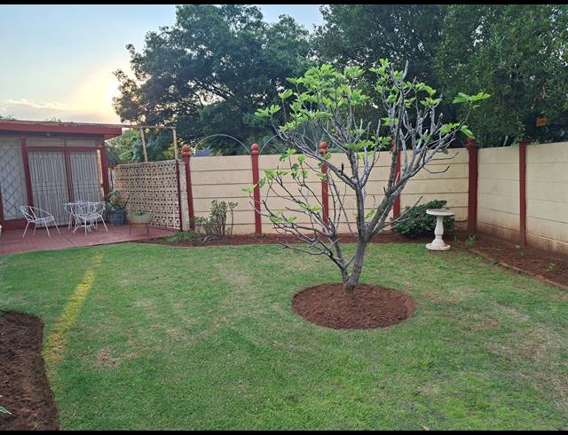 3 BEDROOM FREEHOLD FOR SALE IN EDELWEISS